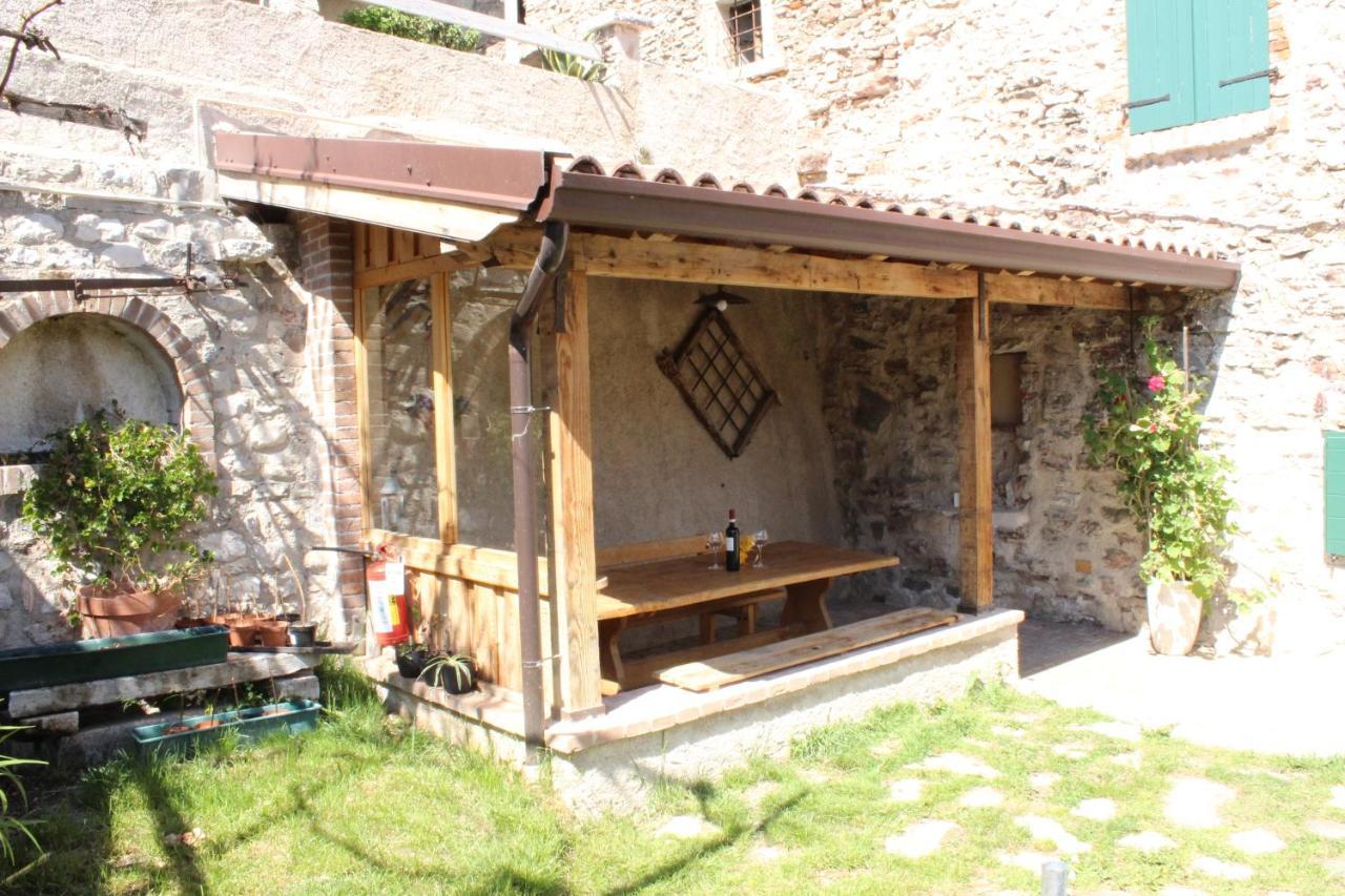Casa Vacanze Il Melograno Tremosine Kültér fotó